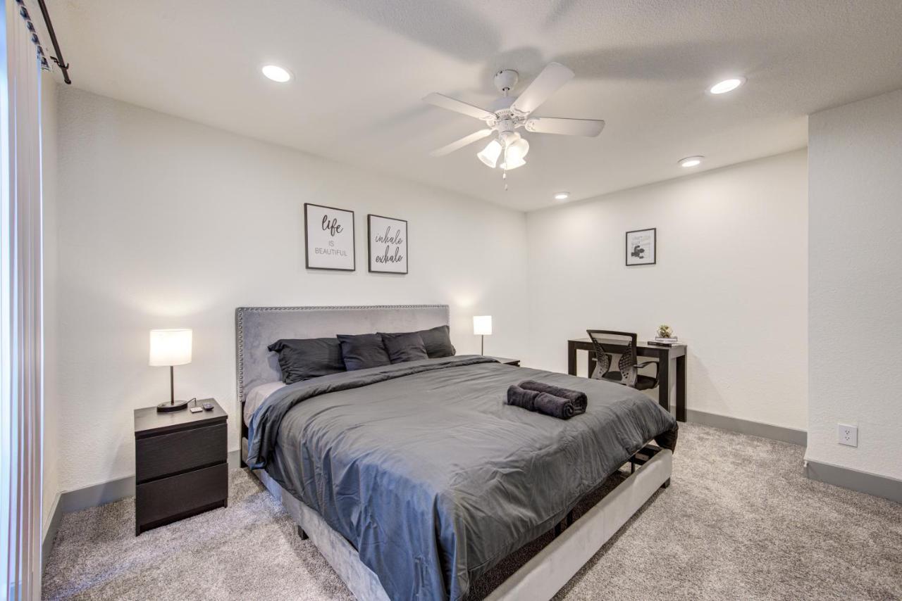 Trendy Midtown Apt, Walk To Shops & Sites, Pets Ok Houston Exterior foto